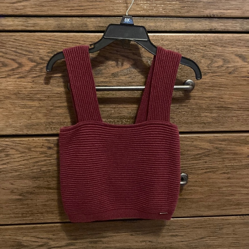 Hollister square ribbed tank top